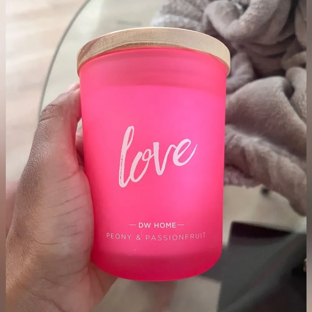 DW Home single wick